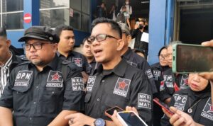 hina-pemimpin-negara-kader-repdem-se-indonesia-minta-rocky-gerung-dijebloskan-WEIDdpH32Z